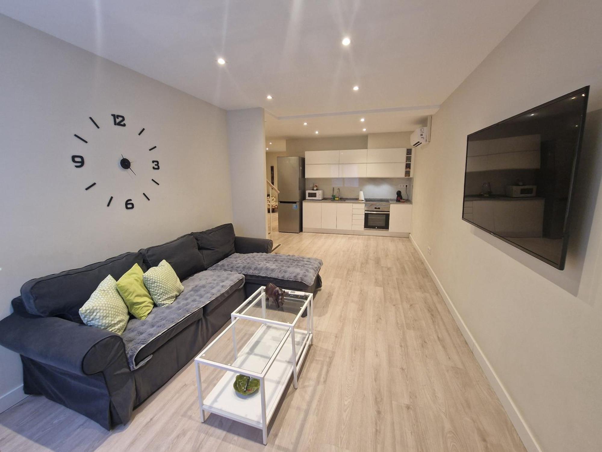 Barcelona Duplex De 3 Habitaciones L'Hospitalet de Llobregat Extérieur photo